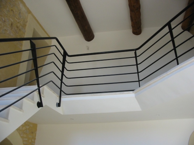 RENOVATION D'UNE MAISON VIGNERONNE : MARCOS_REHAB_MAISONVIGNERONNE_ESCALIER_07.JPG